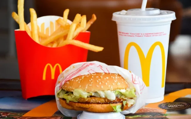 Nuggets of Wisdom: Comparing the Responses of Boar’s Head and McDonald’s to their Respective Food Safety Recalls