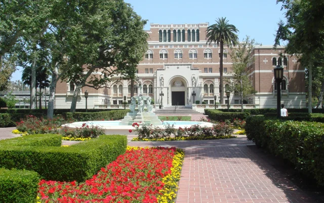 Communicating Out of a Crisis: How USC Strengthened its Relationship with Key Constituents and Revived its Reputation